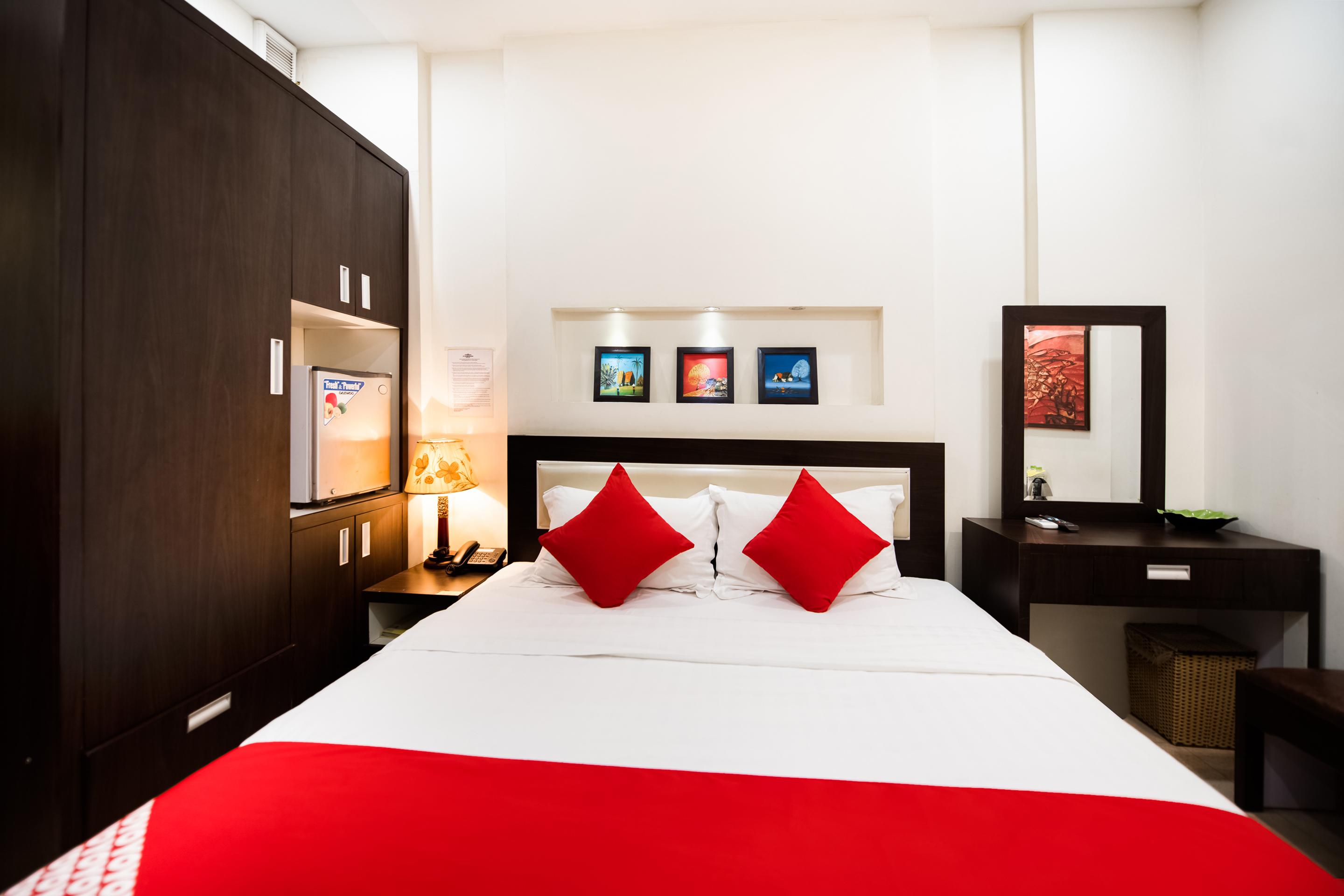 Chariot Khách sạn 2*