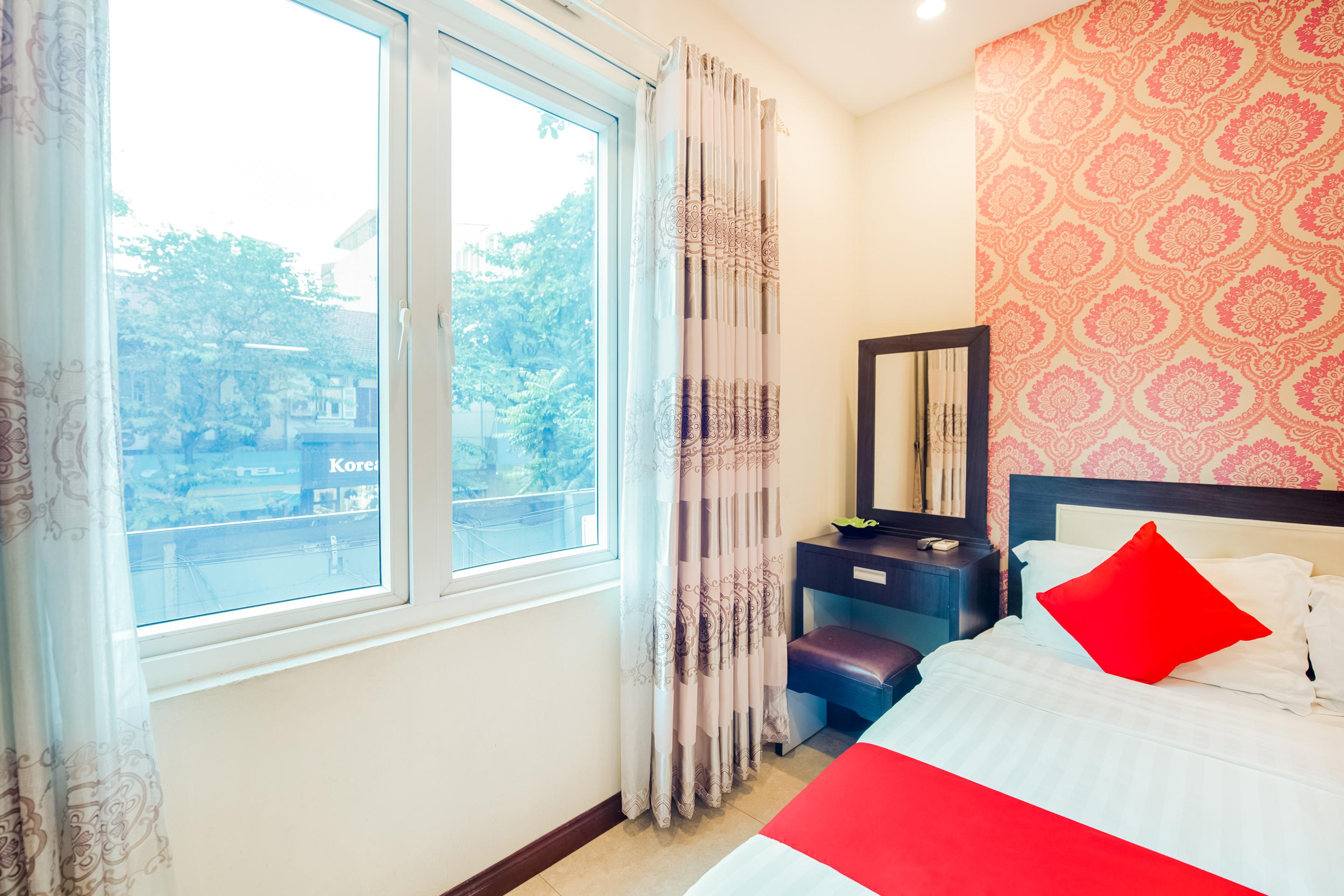 Chariot Khách sạn 2*
